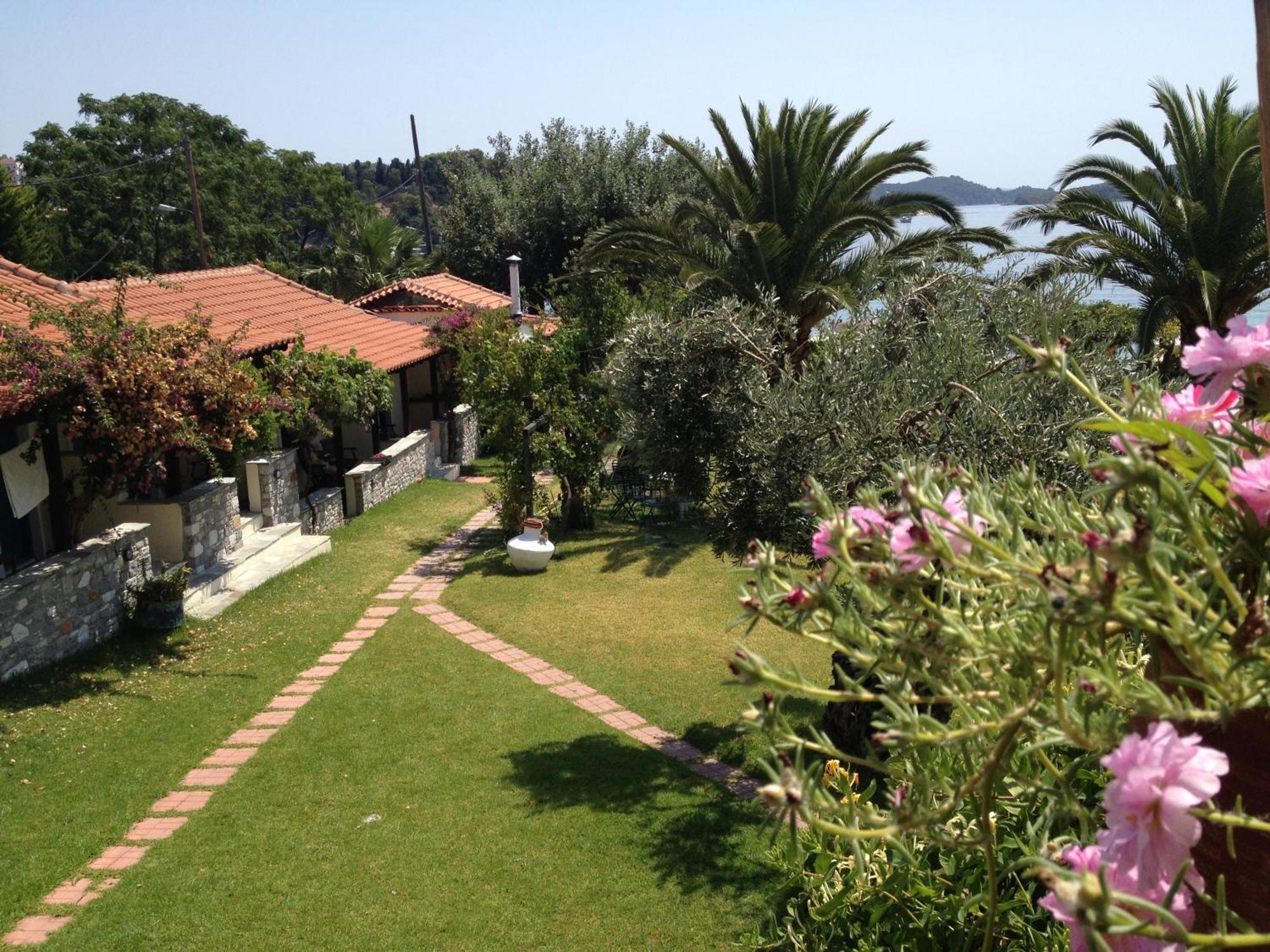Angeliki Beach Hotel Megali Ammos  Exterior photo