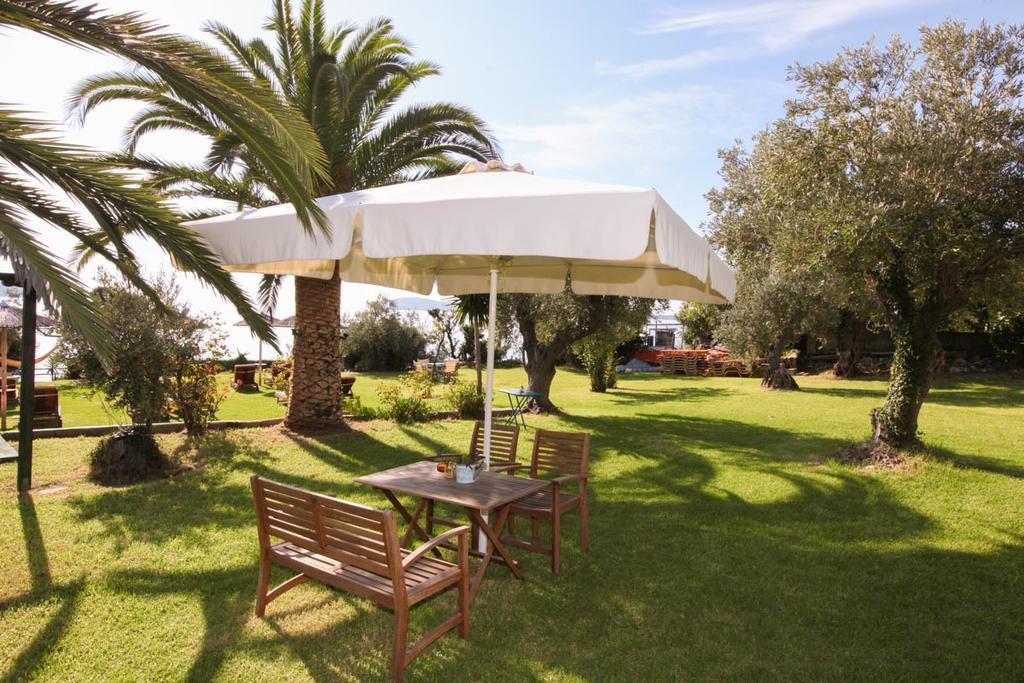 Angeliki Beach Hotel Megali Ammos  Exterior photo