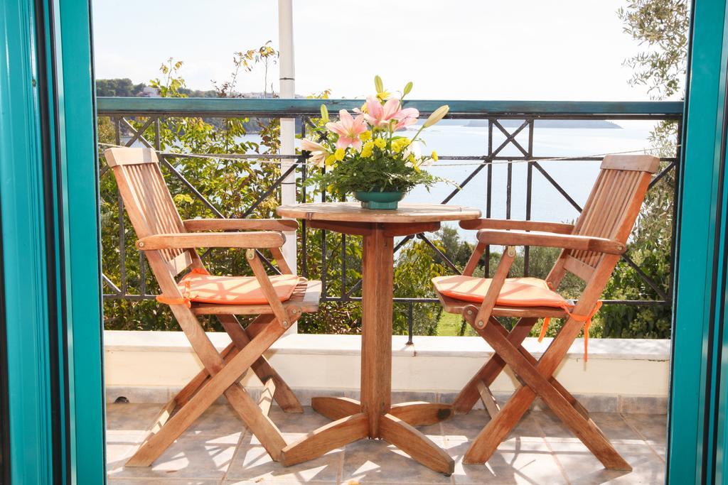 Angeliki Beach Hotel Megali Ammos  Exterior photo